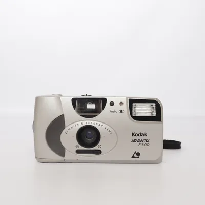 Analog kompaktkamera (ADVANTEK F300) från Kodak