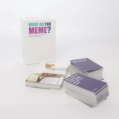 Sällskapsspel från What Do You Meme?