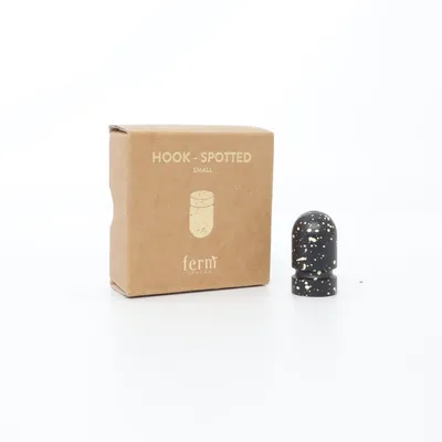 Knopp (Spotted) från Ferm Living