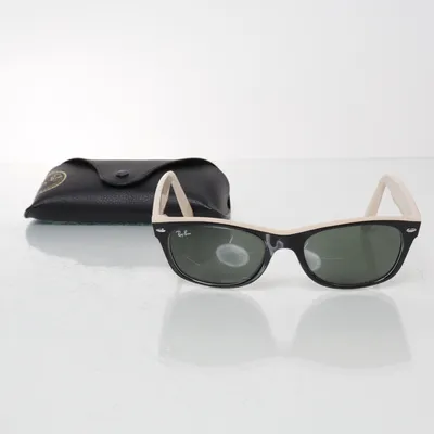 Solglasögon (RB2132) från Ray-Ban