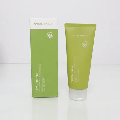 Duschkräm (green derma) från Nature Republic