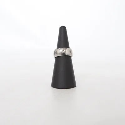 Ring (Silverfärgad) från Lilla Pärlan Okänd metall