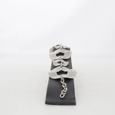 Bracelet (Silver) from Miss Dee Unknown metal