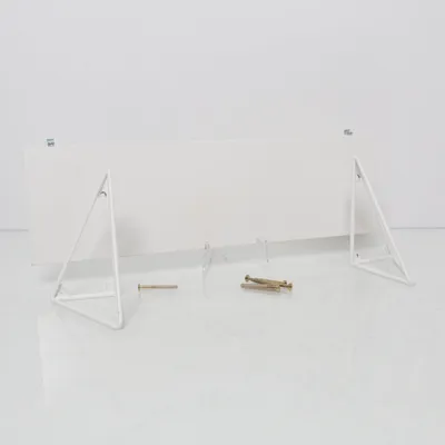 Hyllkonsol (Pythagoras) från Maze