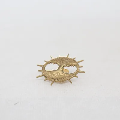 Pin (Gold) Unknown metal