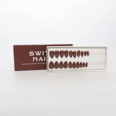 Lösnaglar (Brun) från Switch Nails