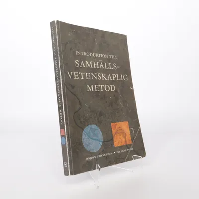 Course book from Liber