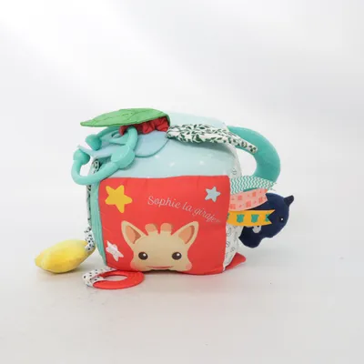 Jouet pour bébé (Activity Cube) de Vulli