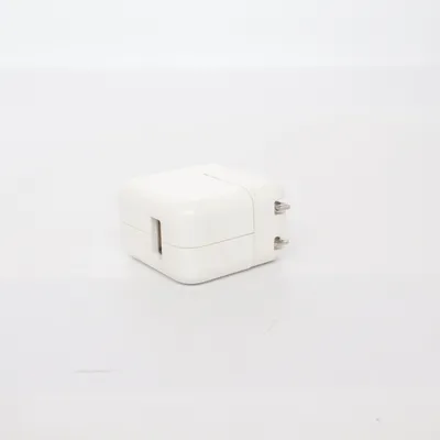 Adapter (A1357) från Apple
