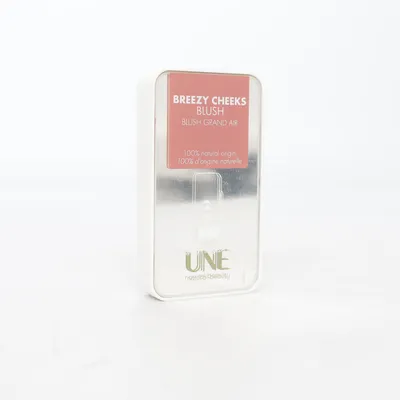Blush (Breezy Cheeks Blush) from Une