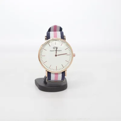 Armbandsur (Blå, Rosa, Vit) från Daniel Wellington