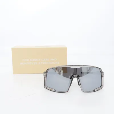 Lunettes de soleil (Gris) de For Sunny Days And Hungover Afternoons
