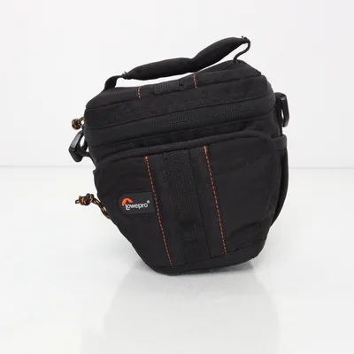 Kameraväska (Svart) från Lowepro