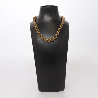 Halsband (Guldfärgad) från Dyrberg/Kern Okänd metall