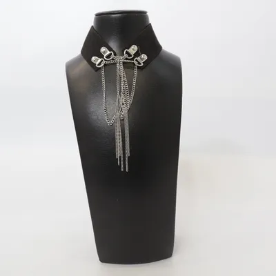 Choker (Svart, Silverfärgad) Okänd metall