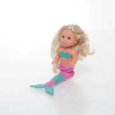 Docka (Rosa, Grön) från Simba