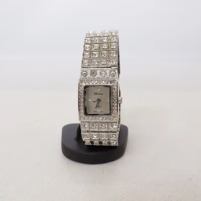 Armbandsur (Silverfärgad) från Geneva