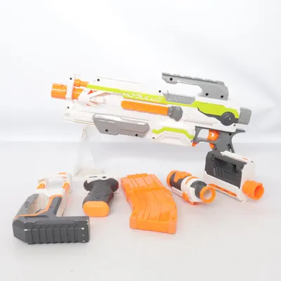 Leksaksvapen (MODULUS) från Nerf