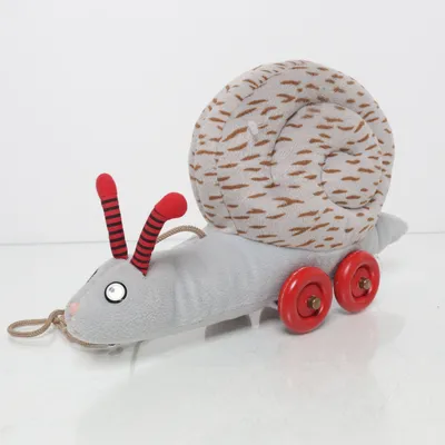 Dragleksak (Grå, Brun, Röd) från Softtoys