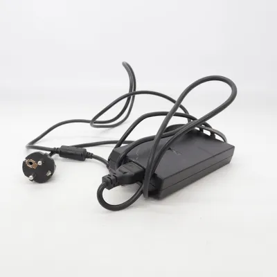 Computer charger (Black) from Dell