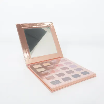 Ögonskuggspalett (Desk To Dance Eyeshadow Palette) från Iconic London