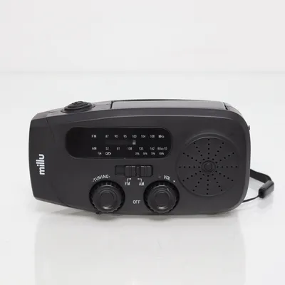Radio (Emergency radio) från Millu