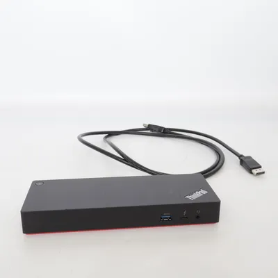 Docking station (Thinkpad Thunderbolt 3 Dock Gen 2) from Lenovo