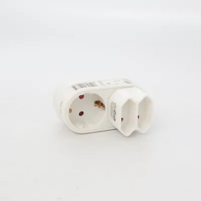 Adapter från Brennenstuhl