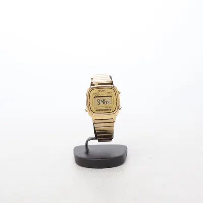 Armbandsur (LA670WE) från Casio