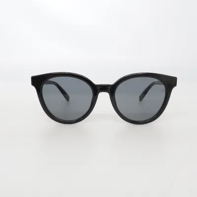 Sunglasses (Black) from FosterGrant