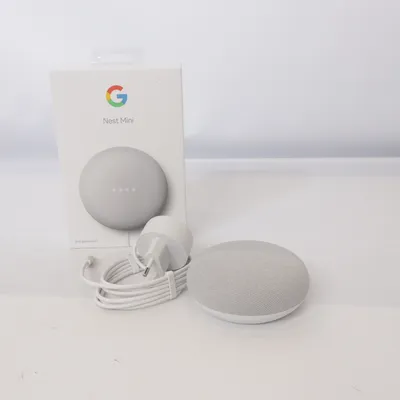 Röstassistent (Nest Mini) från Google