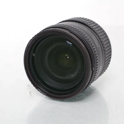 Kameraobjektiv (AF NIKKOR 24-85mm f/2.8-4D) från Nikon