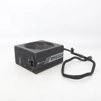 Nätaggregat (Rm 650x) från Corsair