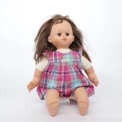 Docka (Flerfärgad) från Skrållan