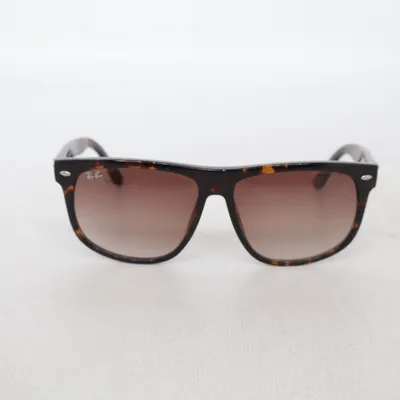 Lunettes de soleil (RB 4147) de Ray-Ban