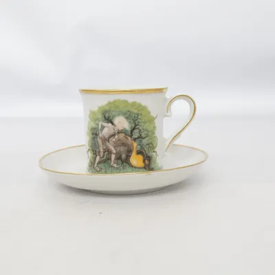 Cup (White, Gold, Multicolored) from Christineholm