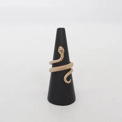 Ring (Gold) Unknown metal