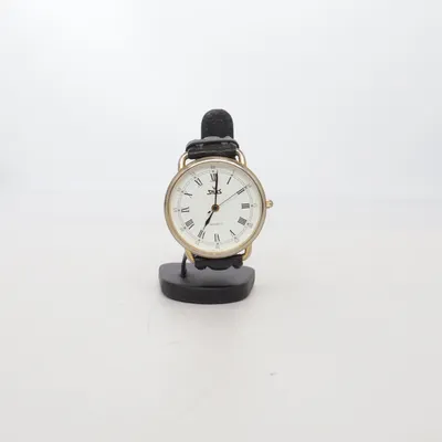 Montre (Noir, Blanc, Or) de Stührling