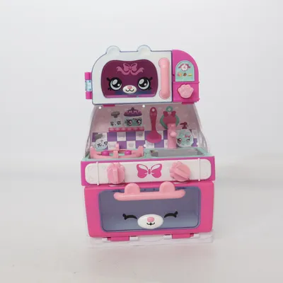 Play furniture (Shopkins Happy Places) from Moose