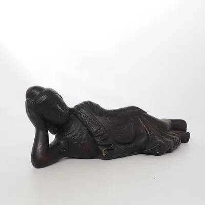 Figurine en porcelaine (Noir)