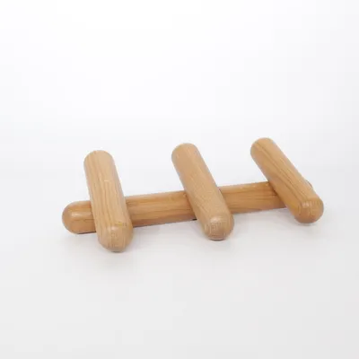 Clothes hanger (Diomede) from Habitat