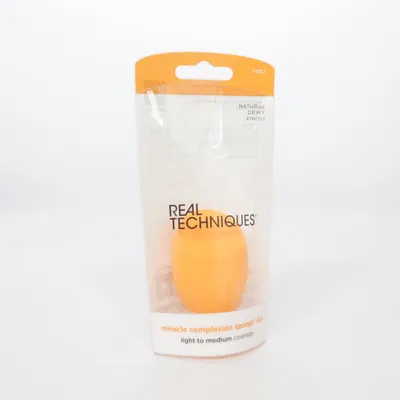 Sminksvamp (Miracle Complexion Sponge) från Real Techniques