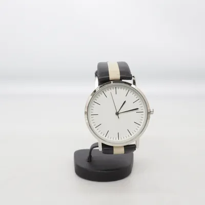 Wristwatch (Black, Beige)
