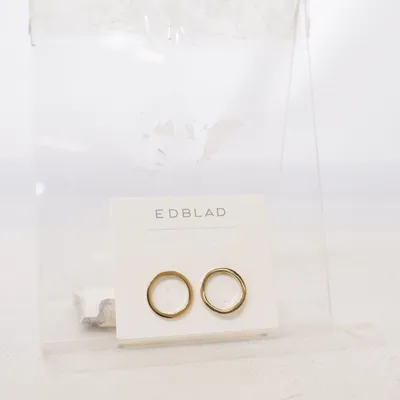 Örhängen (Guldfärgad) från Edblad Okänd metall