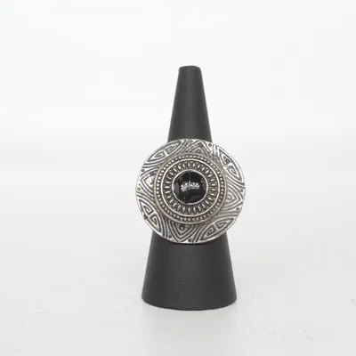 Ring (Silverfärgad, Svart) Okänd metall