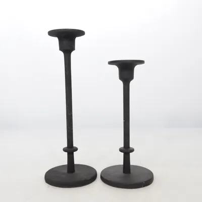 Ljusstake (Svart) från Rusta