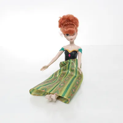 Poupée (Vert, Noir, Multicolore) de Mattel