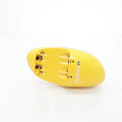 Batteriladdare från Varta