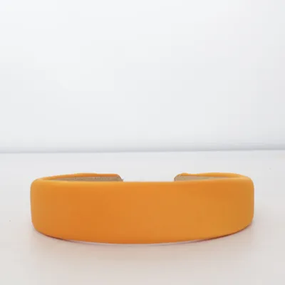 Hårband (Orange) från Sui Ava