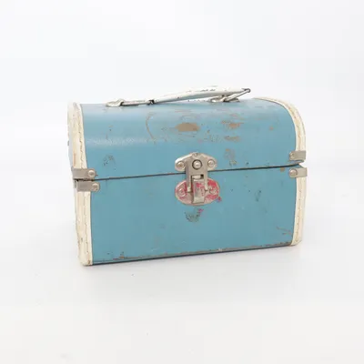 Chest (Blue)